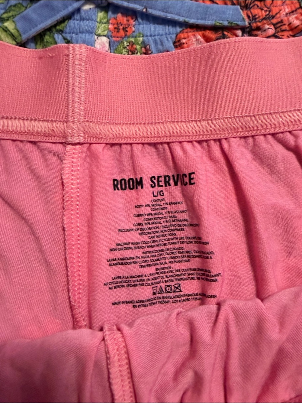 3 Room Service -Women's Navy, Floral, and Pink Lounge/ PJ Shorts - Large - Picture 9 of 10